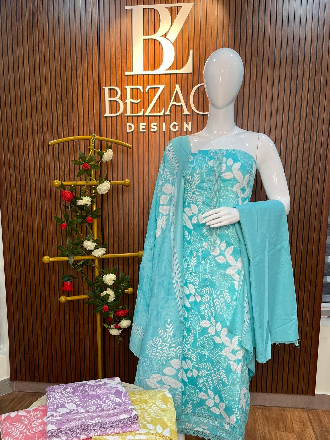 Unstitched Salwar Set