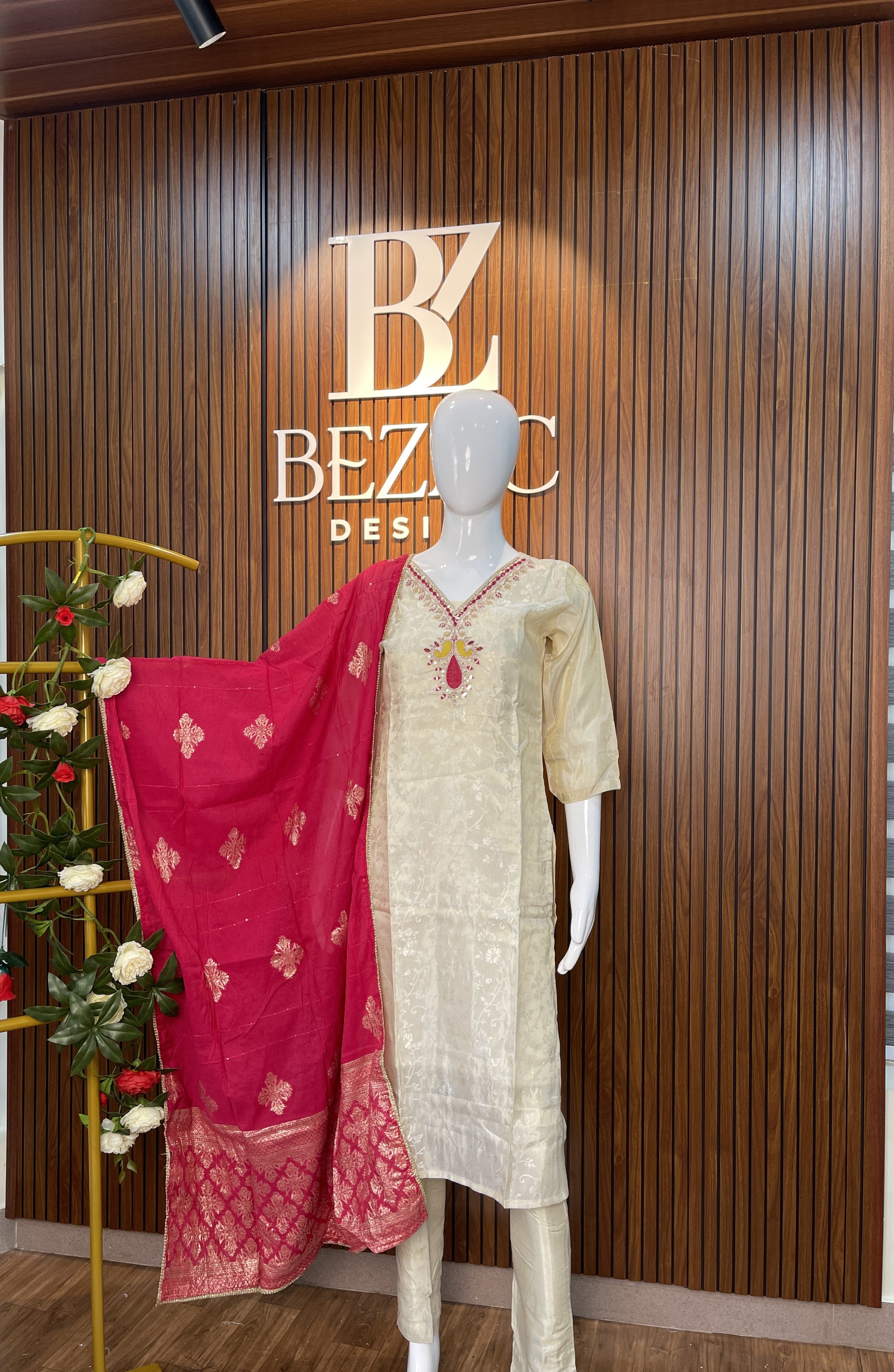 Salwar Set Tissue Banarasi