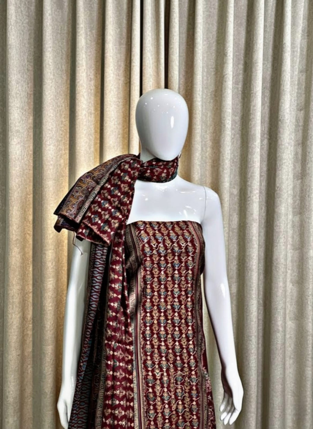 Unstitched Salwar Set