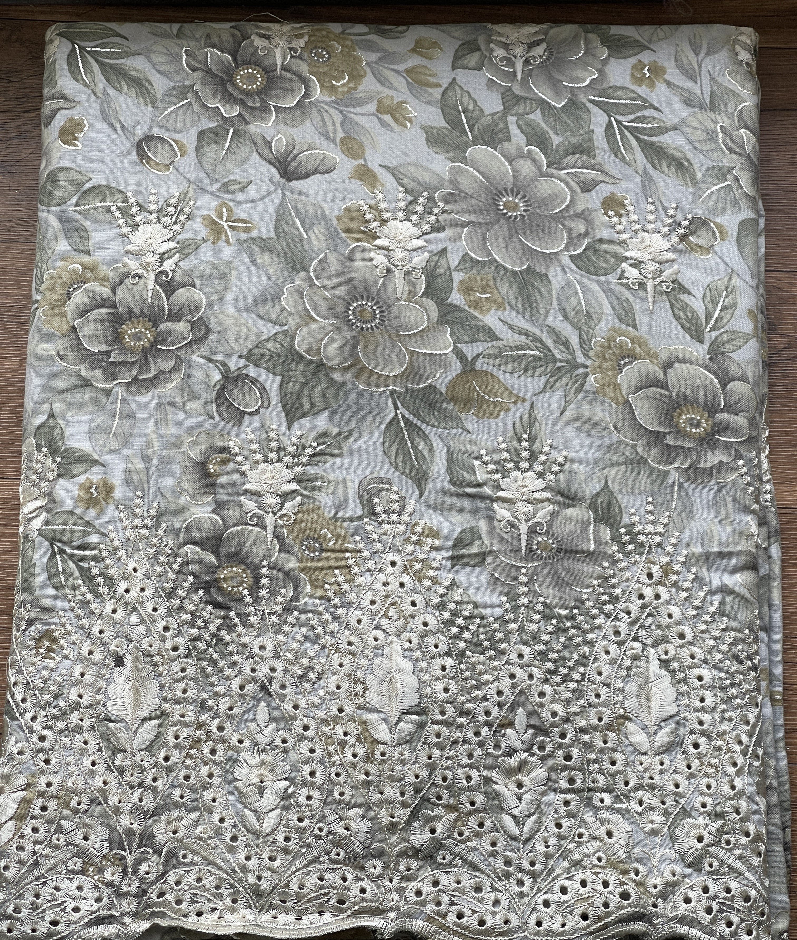 Unstitched Salwar Set