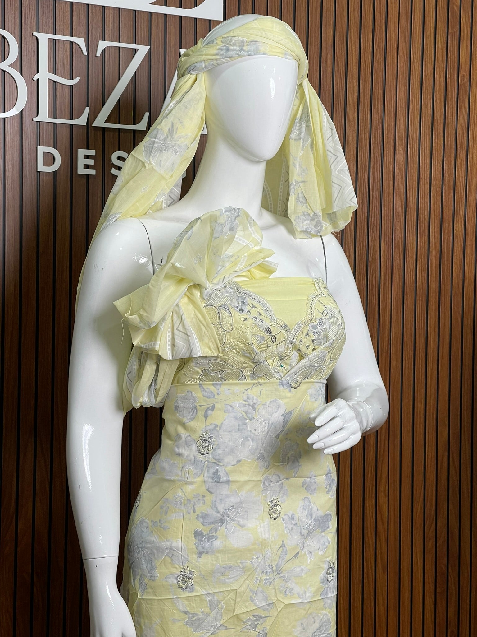 Unstitched Salwar Set