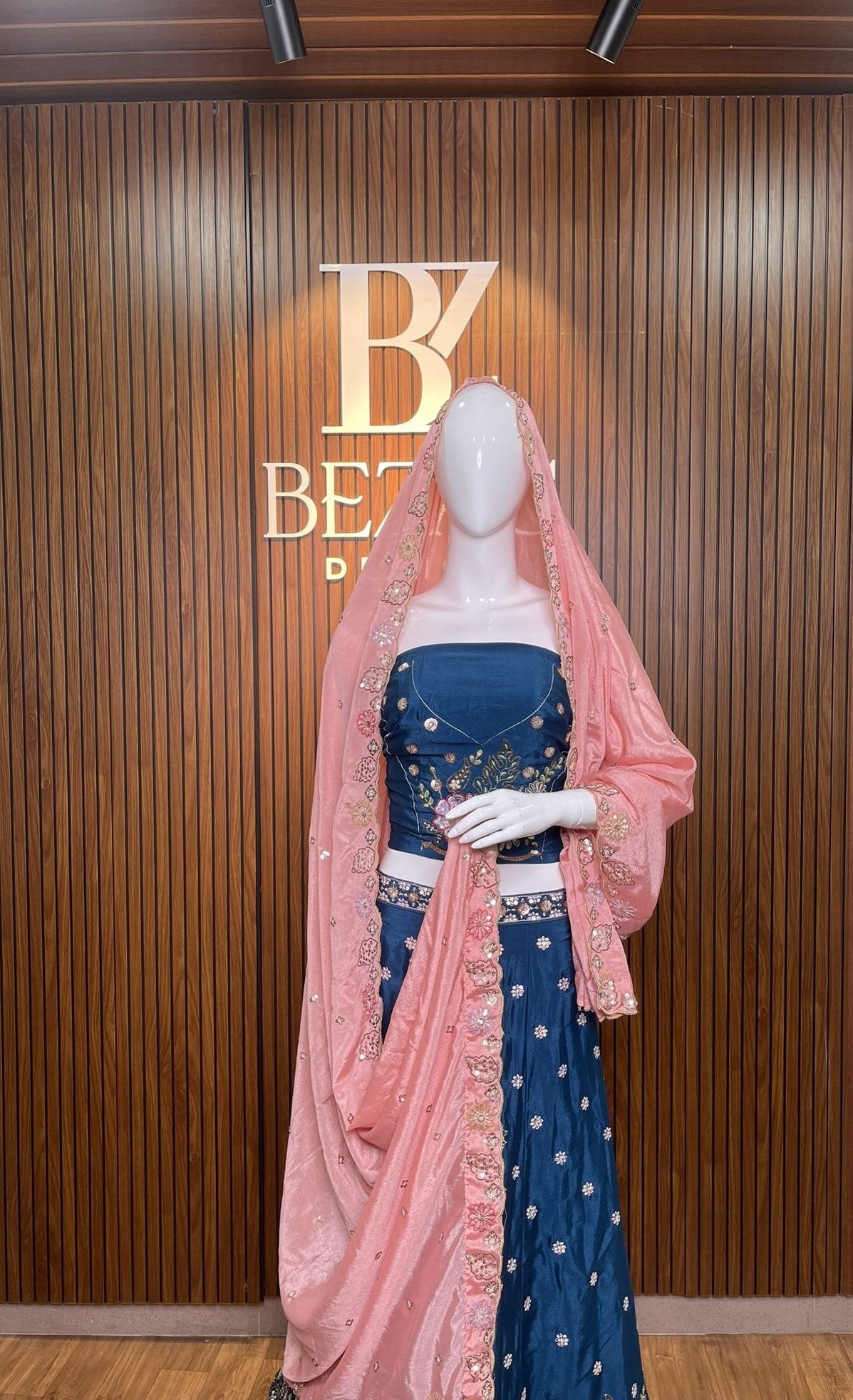 Lehanga - Semi Stitched