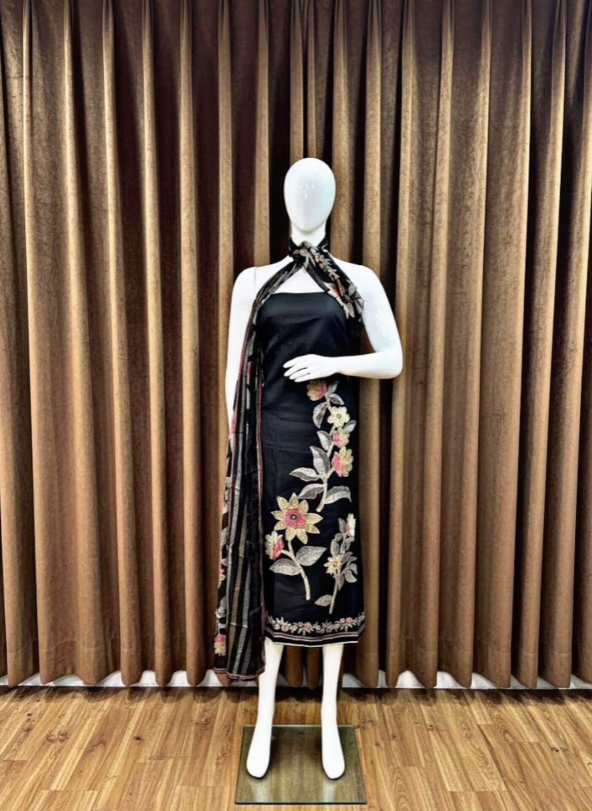 Unstitched Salwar Set